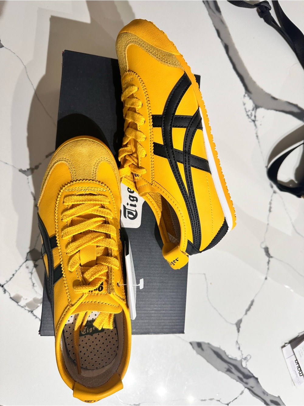 Mexico 66 - Kill Bill Sneakers